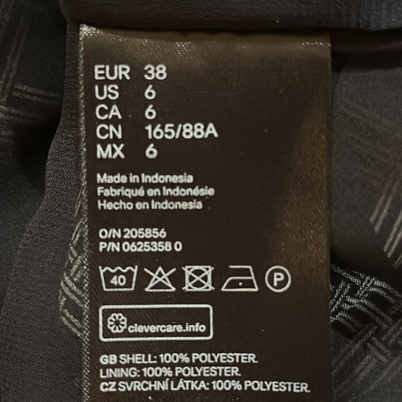 H&M Sleeveless dress black & white V-neck NEW Sz 6 - Picture 12 of 13